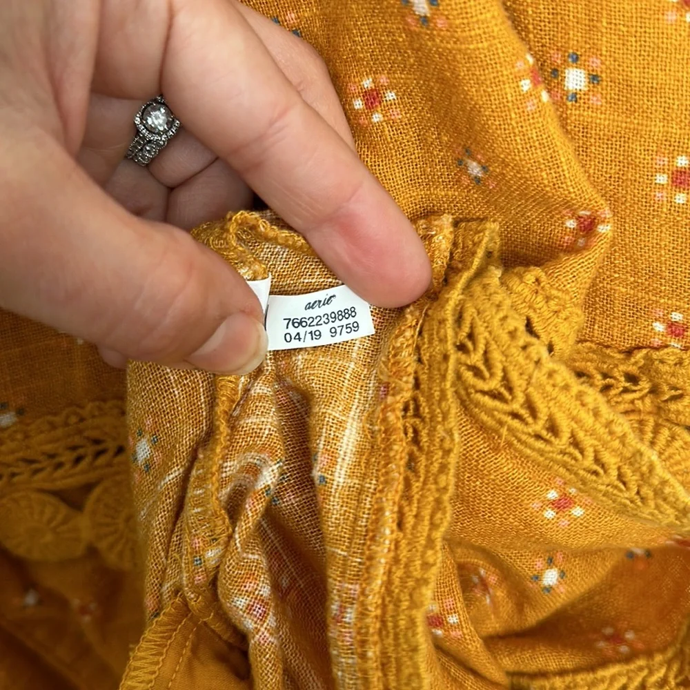 Aerie Embroidered Floral Romper - Picture 5 of 6